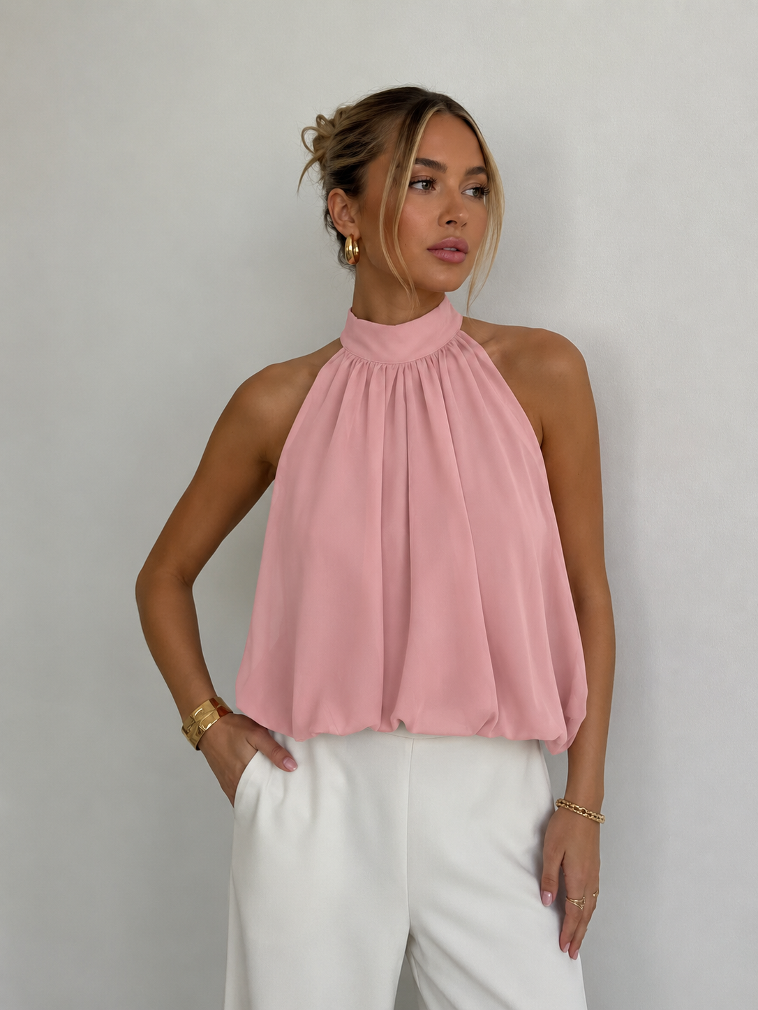 Satijnen Halter Top voor Dames - La Femme Boutique