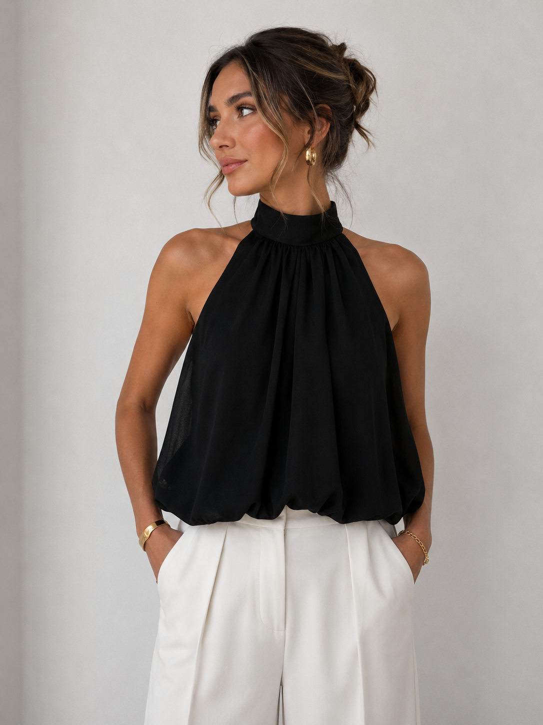 Satijnen Halter Top voor Dames - La Femme Boutique
