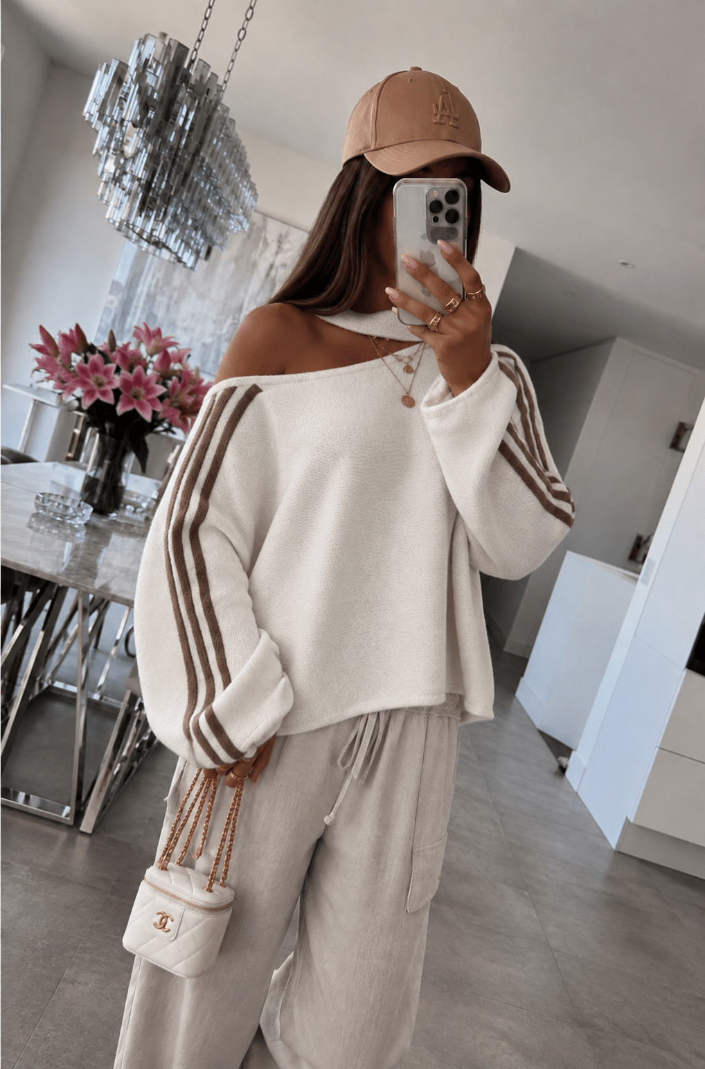 Luna Striped Sweater White - La Femme Boutique