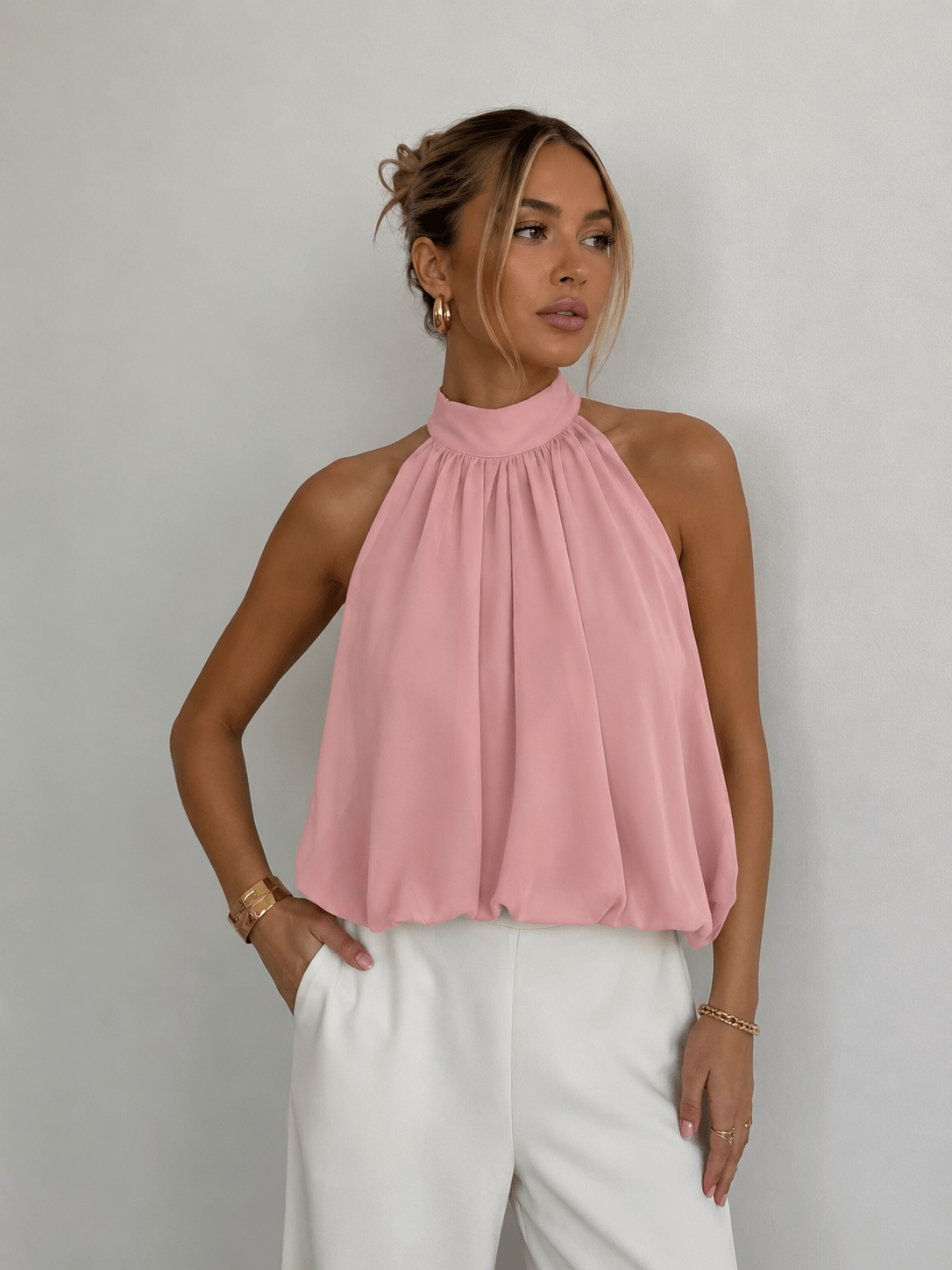 Satijnen Halter Top voor Dames - La Femme Boutique